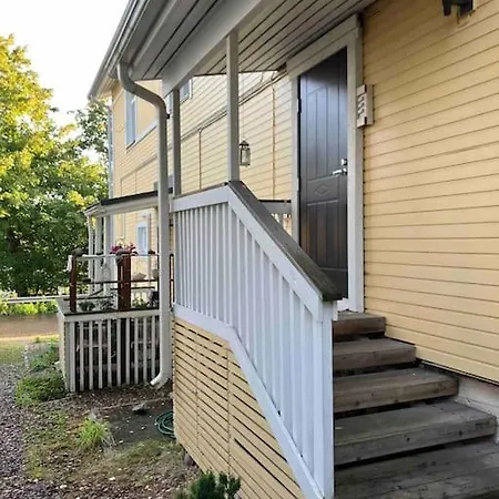 Entire Flat Located 2km From Center, Free Parking *