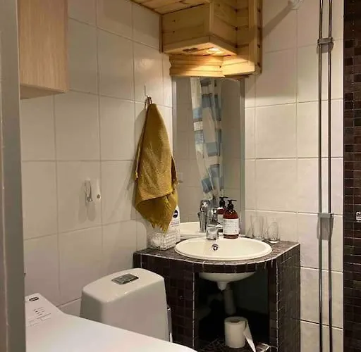 Appartement Entire Flat Located 2km From Center, Free Parking *