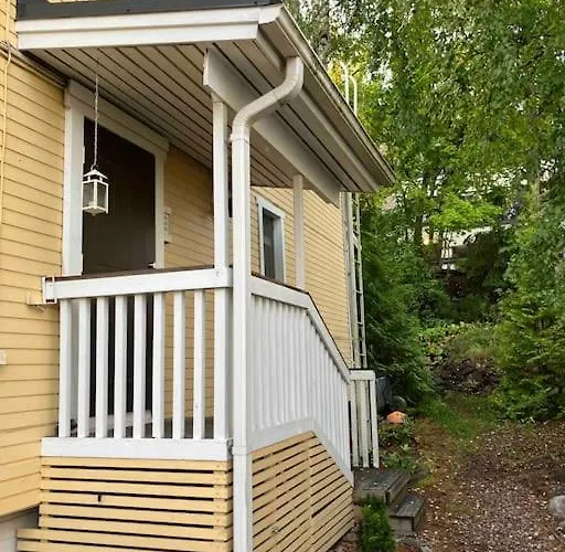 Entire Flat Located 2km From Center, Free Parking *